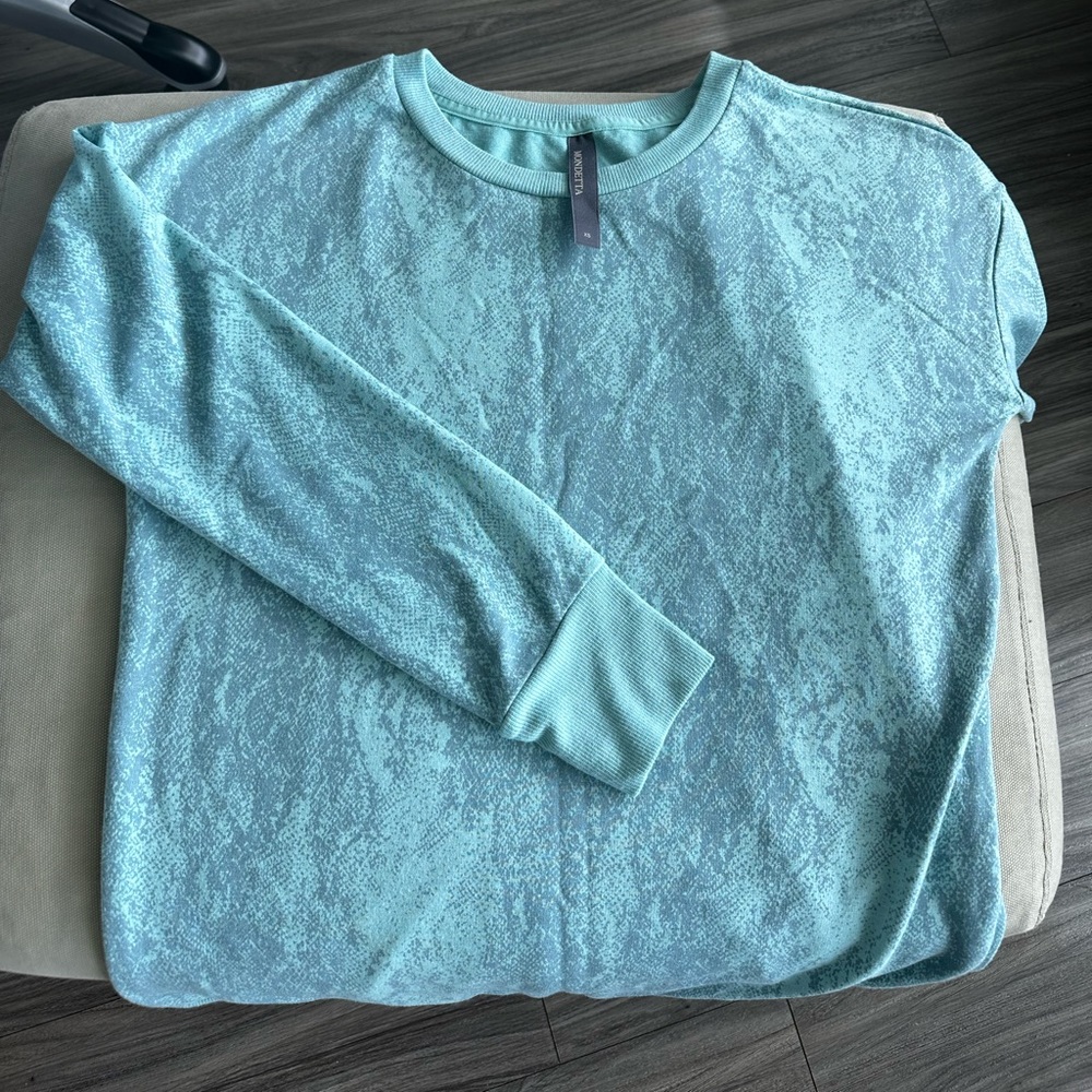 Mondetta sports too size XE